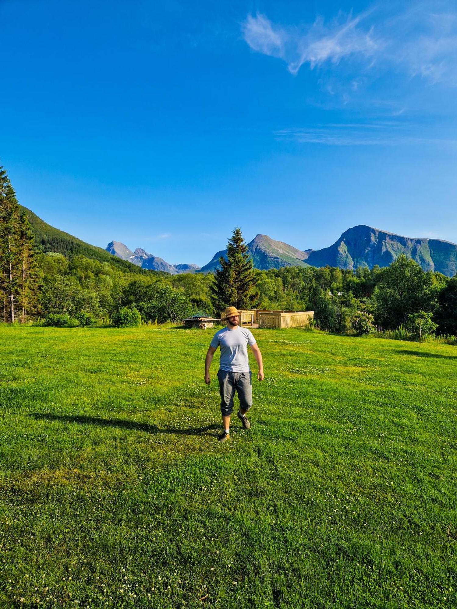 Happy Camper Living Hotell Sortland Exteriör bild